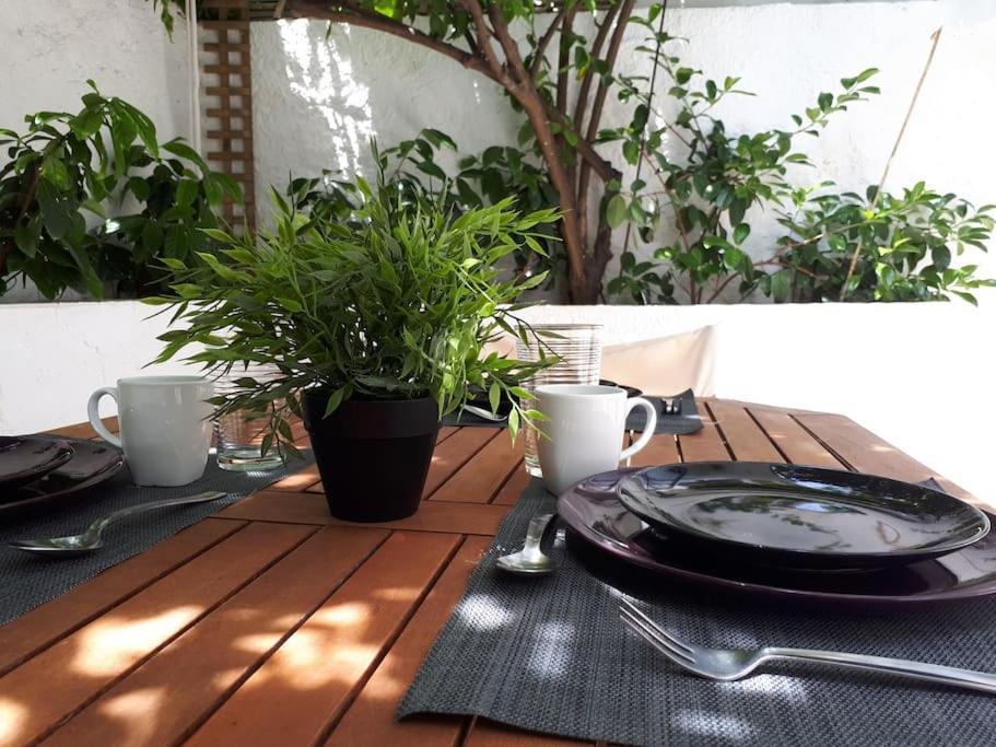 Spacious Family Garden * Loutraki (Corinthia)